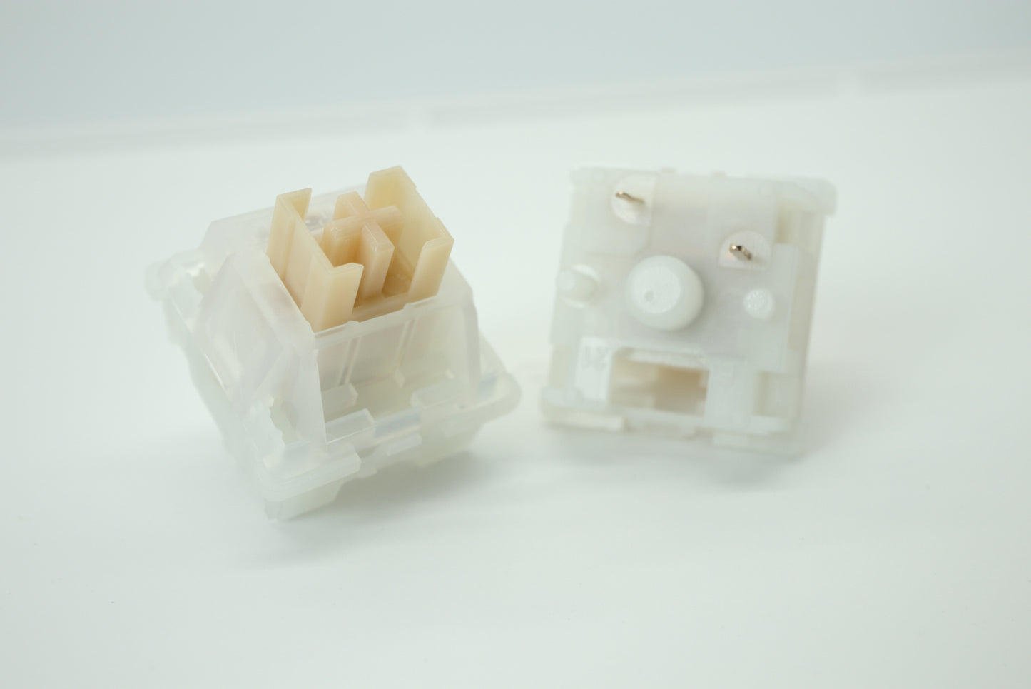 OUTEMU YELLOW JADE SILENT TACTILE