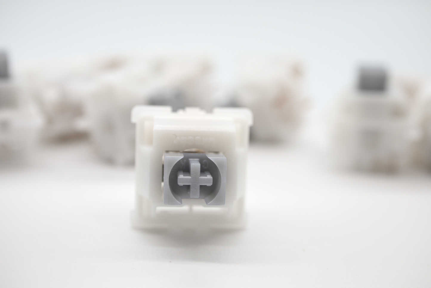 GATERON SNOWY SILVER
