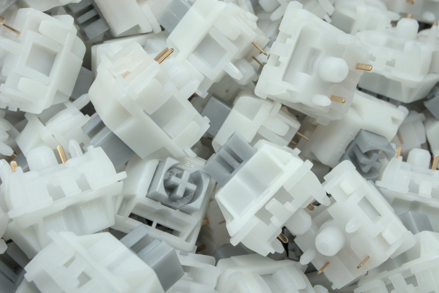 GATERON SNOWY SILVER