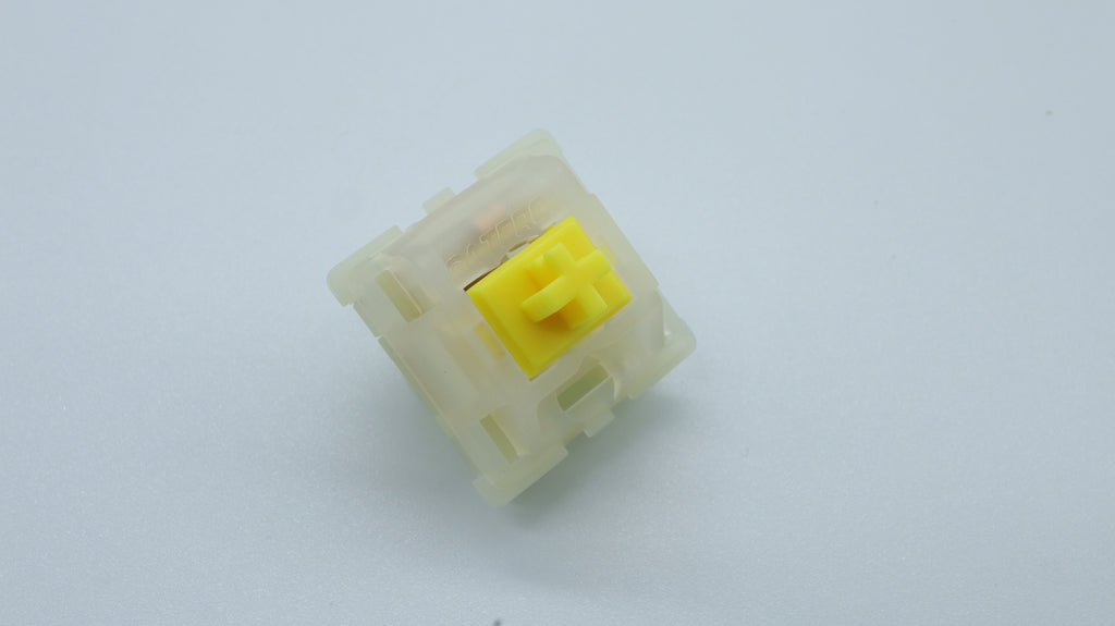GATERON MILKY YELLOW PRO