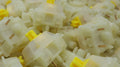 GATERON MILKY YELLOW PRO